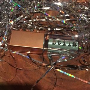 Stila Shimmer& Glow Liquid Eye Shadow